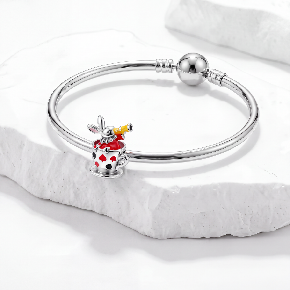 Alice in Wonderland charm featuring the White Rabbit in a teacup. Ideal addition for Disney charms collection.